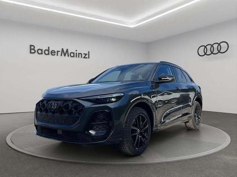 Grau Neu 2025 Audi Q5 Sport SUV | 75.295 € (Teuer) - Bild 1/4