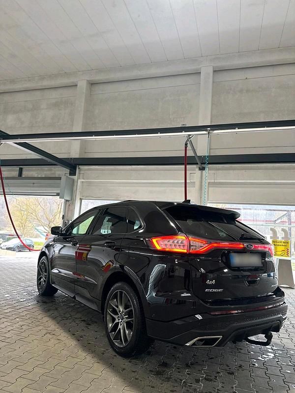 Gebraucht Ford Edge 210 PS (154 kW) 2017 Schwarz SUV