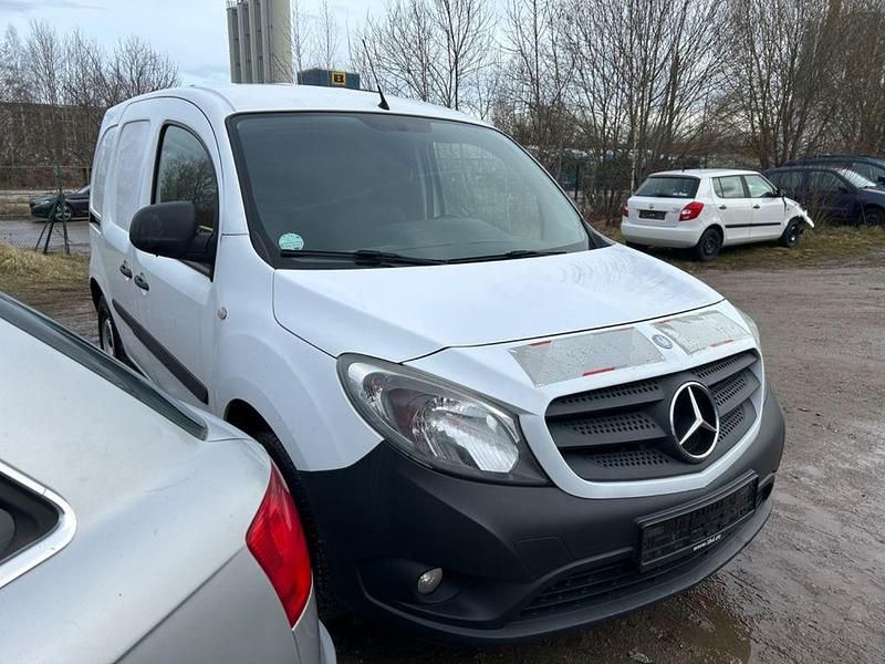 Gebraucht Mercedes Citan 109 90 PS (66 kW) 2015 Weiß