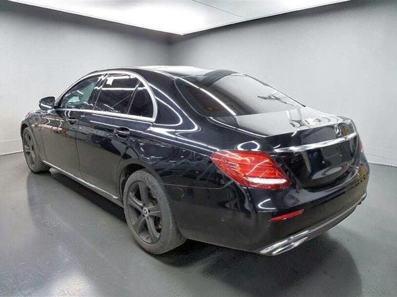 Gebraucht Mercedes E400 AMG line 340 PS (250 kW) 2018 Schwarz Coupé