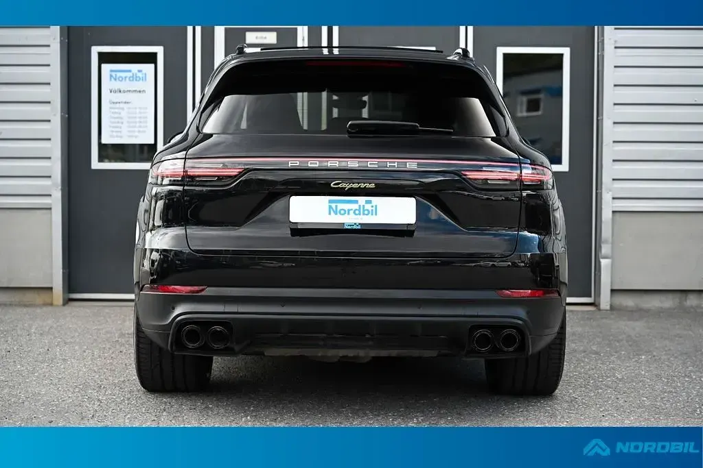 Gebraucht Porsche Cayenne E-Hybrid Platinum Edition 340 PS (250 kW) 2022 Schwarz SUV