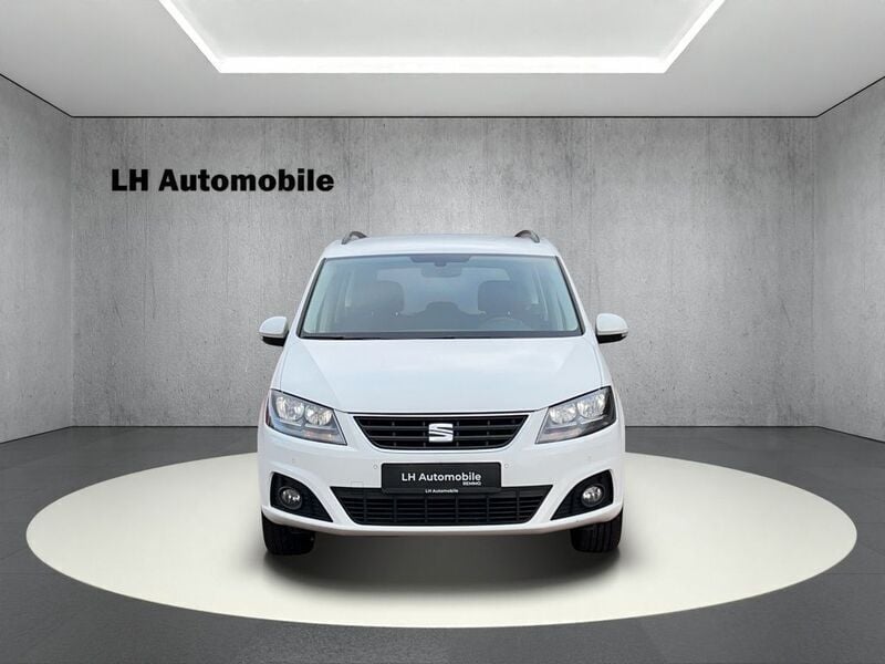 Weiß Gebraucht 2017 Seat Alhambra Style Van / Kleinbus | 17.990 € (Fairer Preis) - Bild 1/4