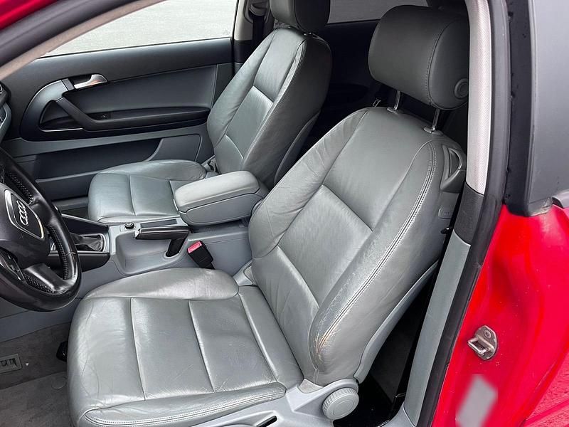 Second-hand Audi A3 125 CP (91 kW) 2008 Roșu Hatchback