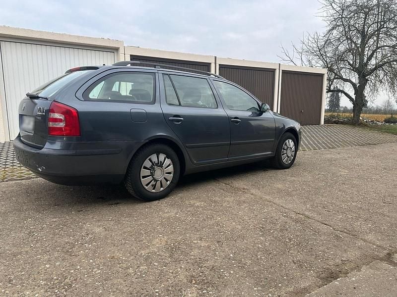 Gebraucht Skoda Octavia 140 PS (102 kW) 2007 Grau Kombi