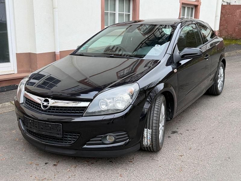 Gebraucht Opel Astra GTC Edition 105 PS (77 kW) 2007 Schwarz Coupé