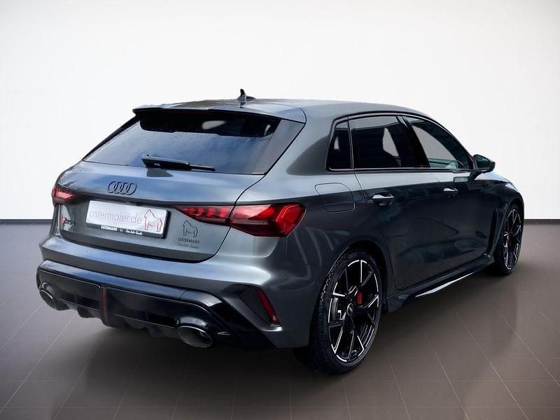 Gebraucht Audi RS3 Ambiente 400 PS (294 kW) 2025 Daytonagrau perleffekt Limousine