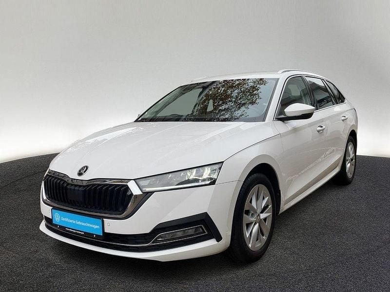 Gebraucht Skoda Octavia Style 116 PS (85 kW) 2023 9p candyweiss Kombi