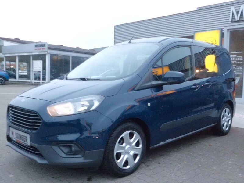 Blau Gebraucht 2018 Ford Transit Trend Kombi | 12.700 € (Fairer Preis) - Bild 1/4