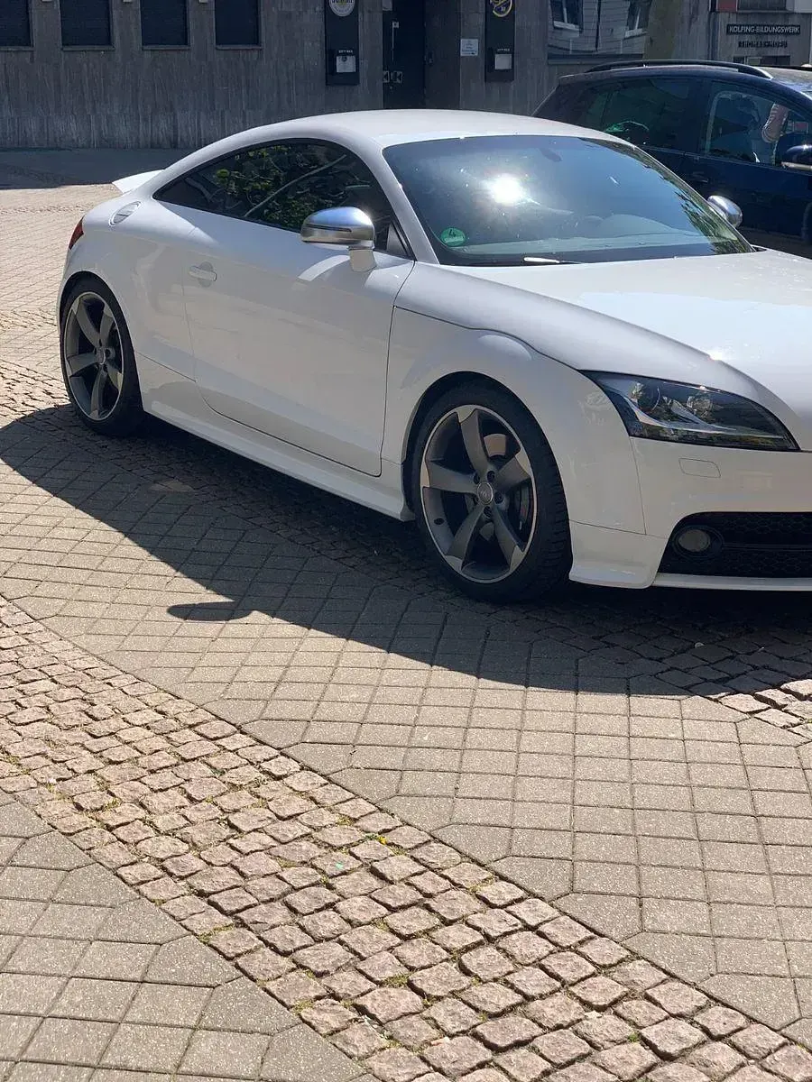 Gebraucht Audi TTS Sport 272 PS (200 kW) 2012 Weiß Coupé