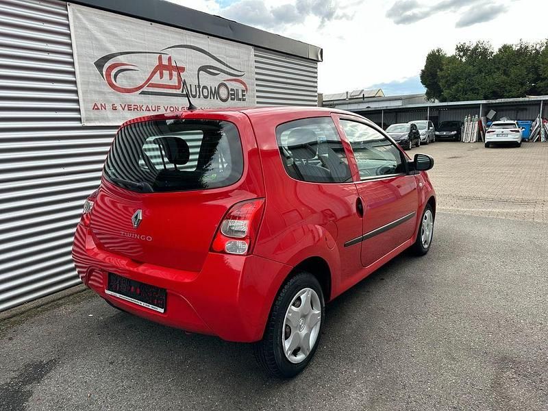 Gebraucht Renault Twingo 58 PS (42 kW) 2010 Rot Kleinwagen