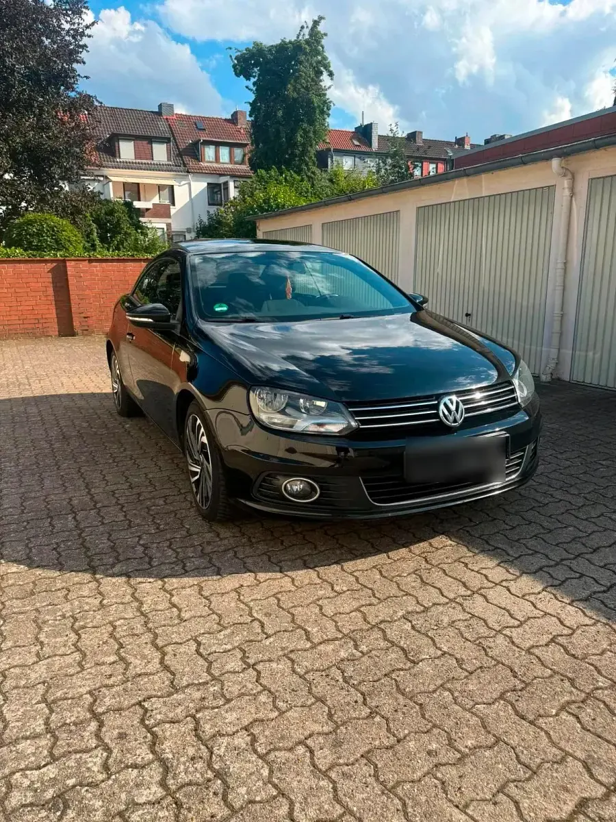 Gebraucht VW Eos 140 PS (102 kW) 2012 Schwarz Cabrio