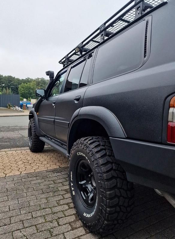 Gebraucht Nissan Patrol 159 PS (116 kW) 2000 Schwarz SUV