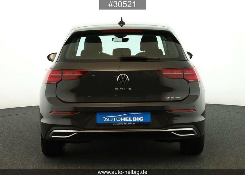 Gebraucht VW Golf VII Style 204 PS (150 kW) 2021 Grau Kleinwagen