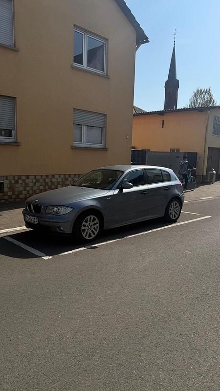 Gebraucht BMW 116 116 PS (85 kW) 2005 Grau Kleinwagen