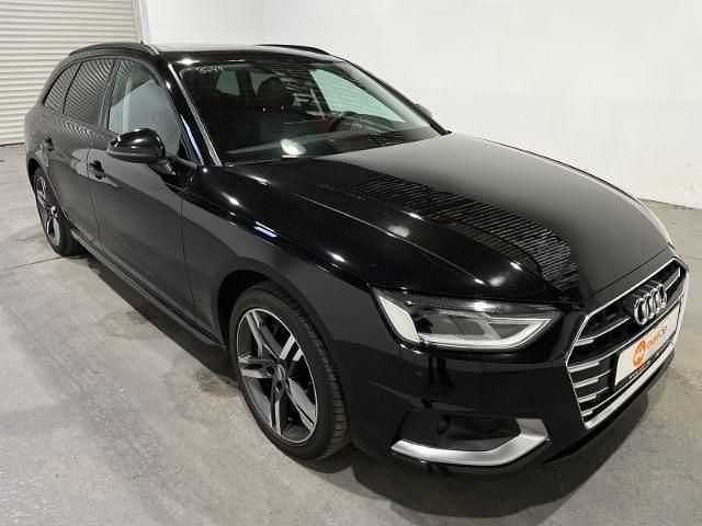 Gebraucht Audi A4 Advanced 204 PS (150 kW) 2021 Schwarz Kombi