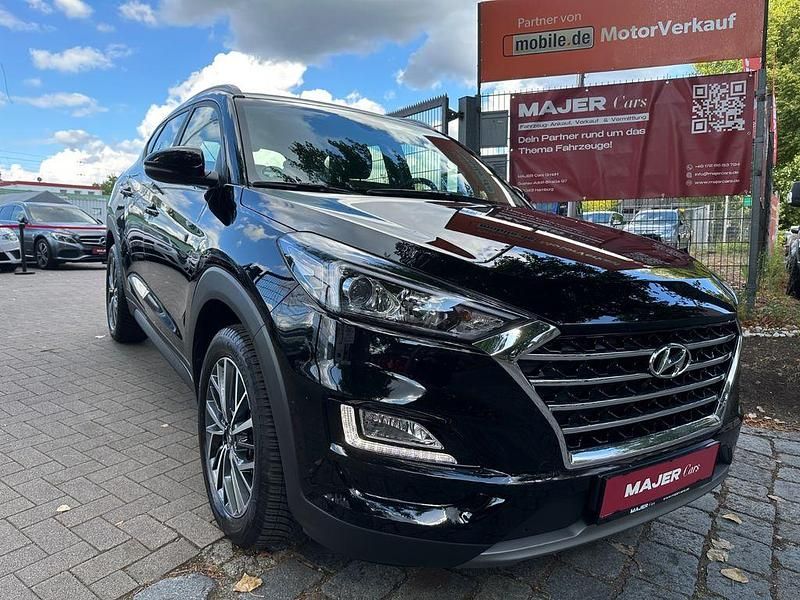 Schwarz Gebraucht 2020 Hyundai Tucson Advantage SUV | 21.490 € (Superpreis) - Bild 1/3