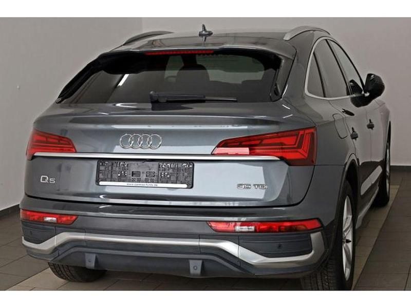 Gebraucht Audi Q5 163 PS (119 kW) 2022 Daytonagrau perleffekt (metallic) SUV