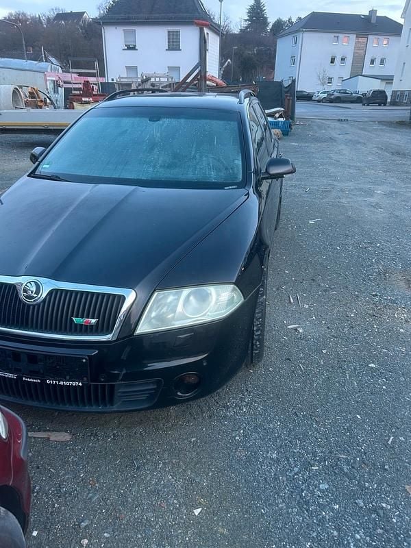 Schwarz Gebraucht 2007 Skoda Octavia RS Kombi | 2.200 € (Superpreis) - Bild 1/4