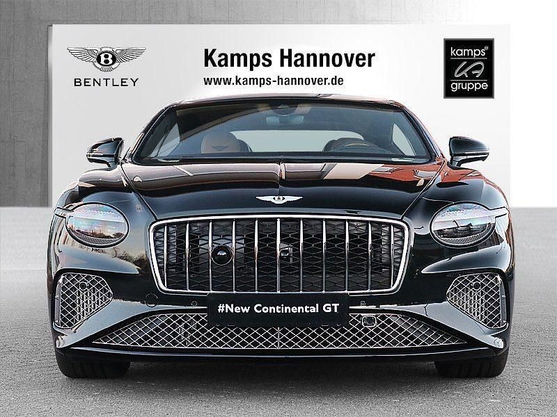 Neu Bentley Continental 680 PS (500 kW) 2025 Grün Coupé