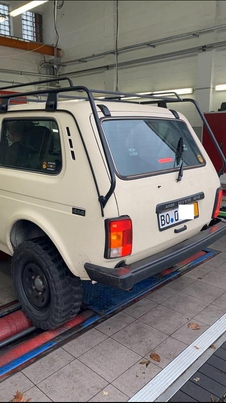 Gebraucht Lada niva 83 PS (61 kW) 2007 Beige SUV