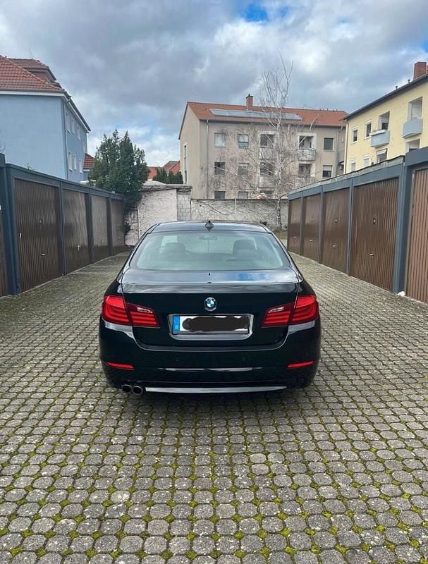 Usata BMW 525 218 CV (160 kW) 2012 Nero Berlina