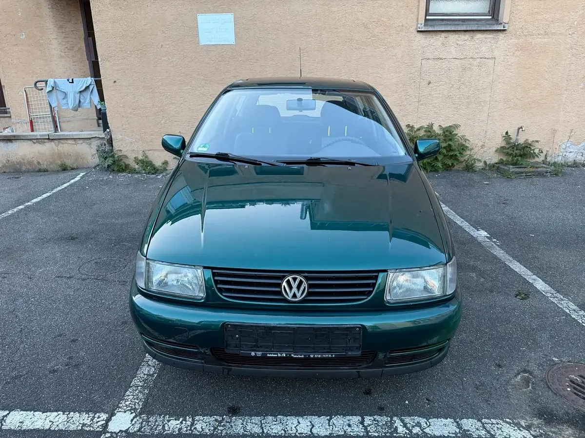 Gebraucht VW Polo 75 PS (55 kW) 1997 Grün Kleinwagen