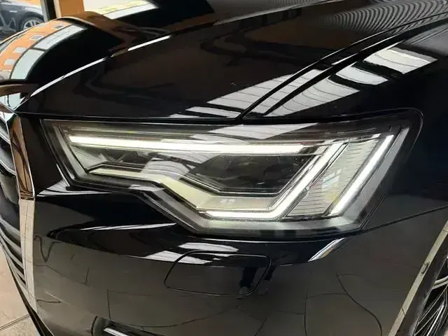 Second-hand Audi A6 Sport 204 CP (150 kW) 2022 Negru Break
