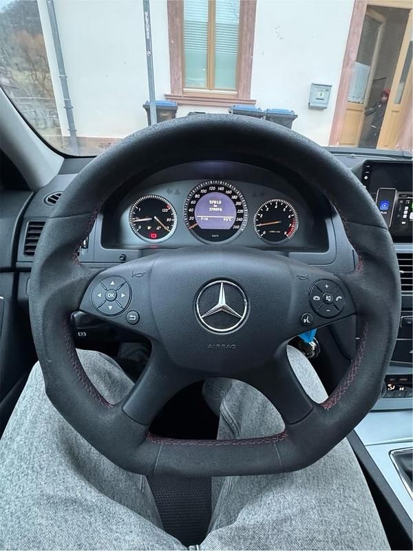 Gebraucht Mercedes C200 184 PS (135 kW) 2007 Silber Limousine