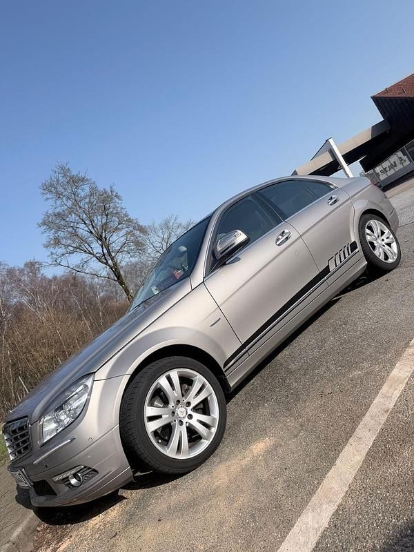 Gebraucht Mercedes C220 170 PS (125 kW) 2007 Grau Limousine