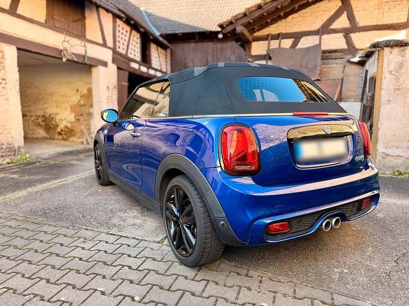 Gebraucht Mini Cooper S Cabriolet 192 PS (141 kW) 2019 Blau Cabrio