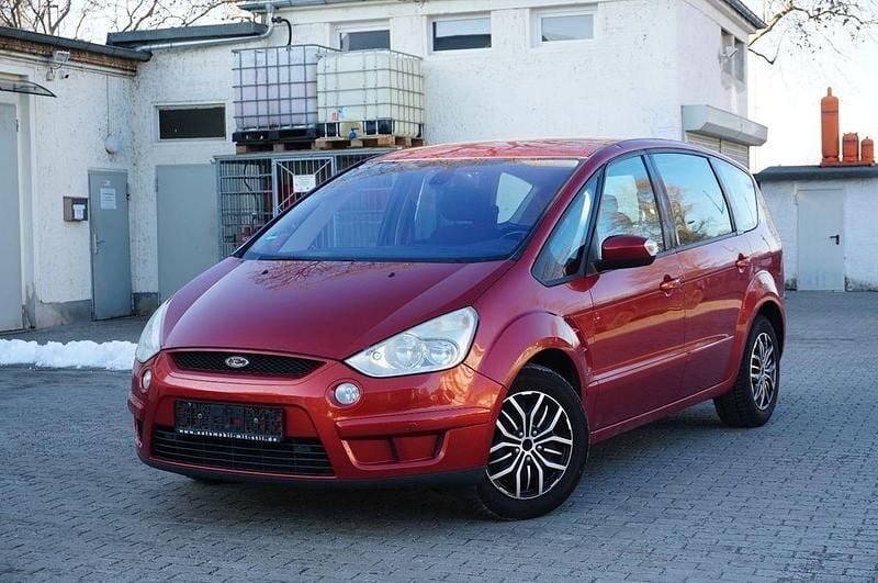 Gebraucht Ford S-MAX Trend 116 PS (85 kW) 2008 Rot Van / Kleinbus