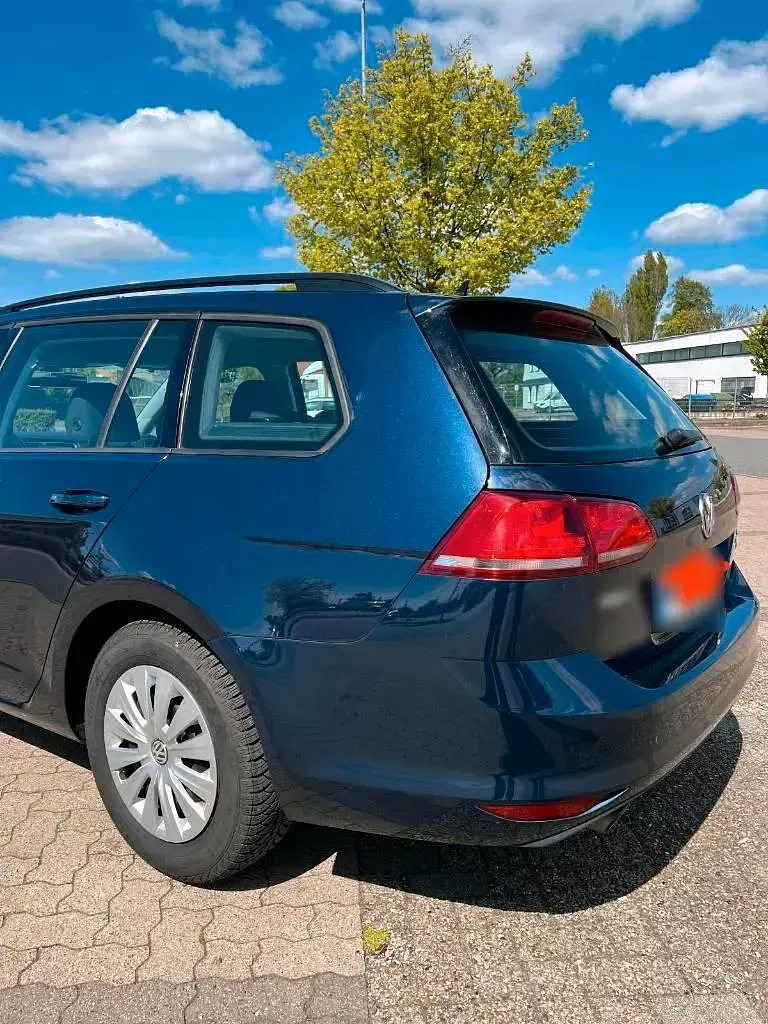 Gebraucht VW Golf VII 110 PS (80 kW) 2016 Blau Kombi