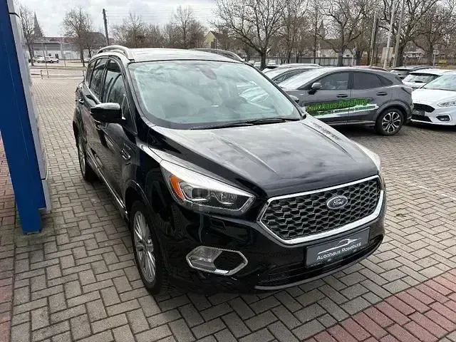 Gebraucht Ford Kuga Vignale 180 PS (132 kW) 2017 Schwarz SUV
