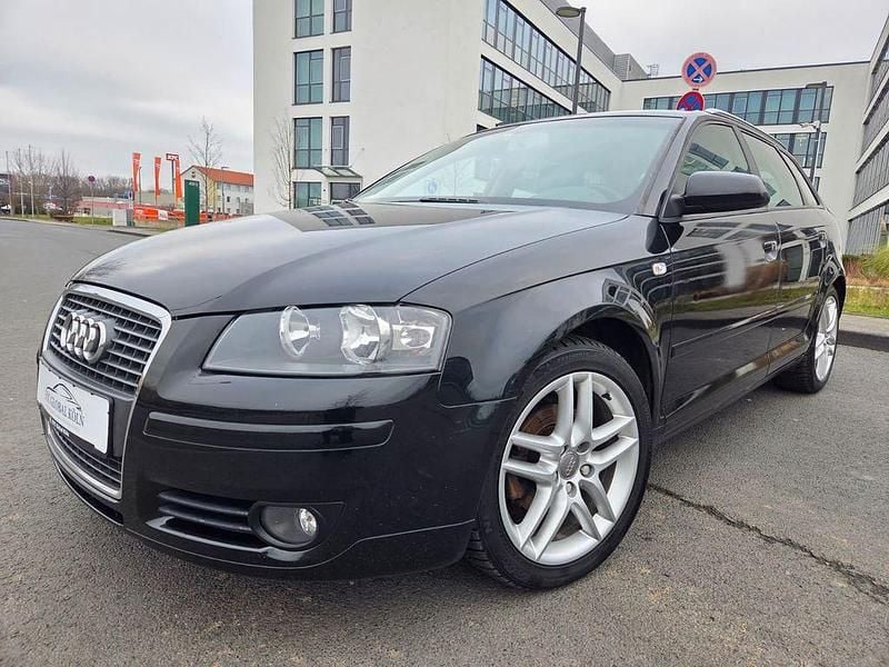 Schwarz Gebraucht 2007 Audi A3 Ambition Limousine | 3.900 € (Guter Preis) - Bild 1/4