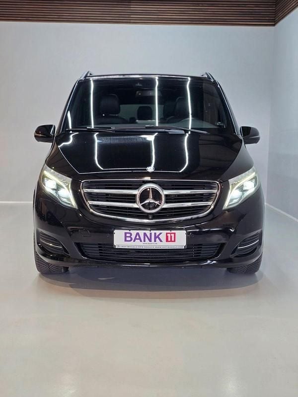 Gebraucht Mercedes V220 Edition 190 PS (139 kW) 2017 Schwarz Van / Kleinbus