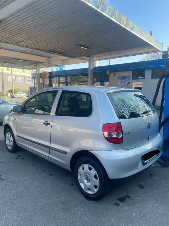 Silber Gebraucht 2005 VW Fox Basis Kleinwagen | 880 € (Guter Preis) - Bild 1/4