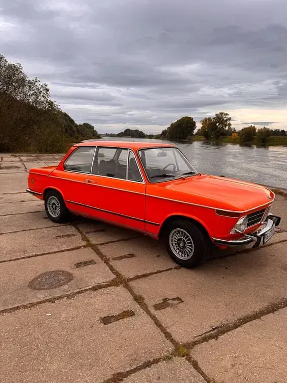 Gebraucht BMW 2002 136 PS (100 kW) 1973 Orange Limousine