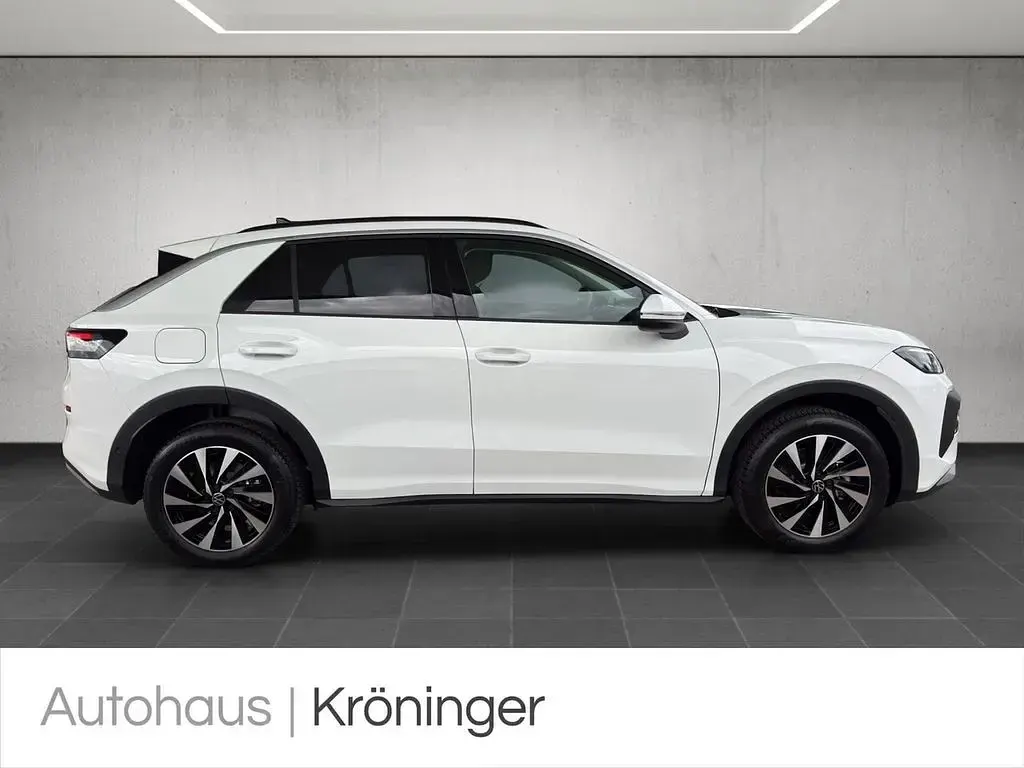 Neu VW T-Roc 116 PS (85 kW) 2026 Weiß SUV