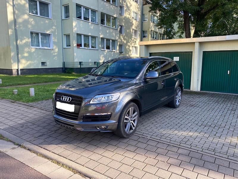Gebraucht 2008 Audi Q7 S-Line SUV | 8.800 € - Bild 1/4
