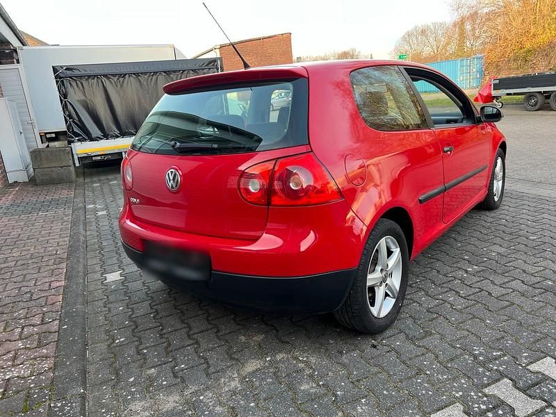 Gebraucht VW Golf 80 PS (58 kW) 2007 Rot Coupé