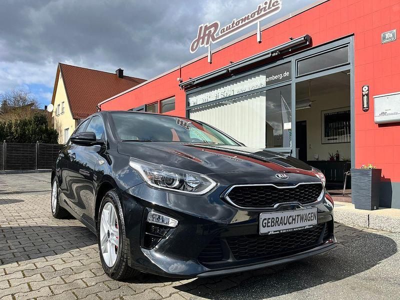 Gebraucht Kia Ceed Vision 140 PS (102 kW) 2019 Schwarz Kleinwagen