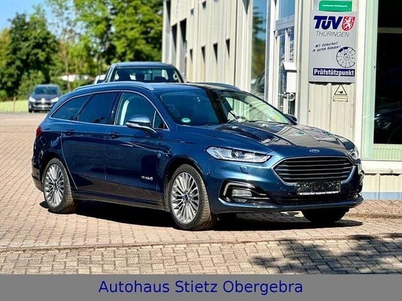 Gebraucht Ford Mondeo Titanium 140 PS (102 kW) 2019 Blau Kombi