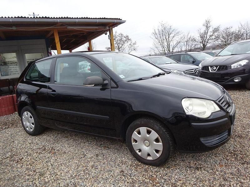 Gebraucht VW Polo Trendline 54 PS (39 kW) 2005 Schwarz Limousine
