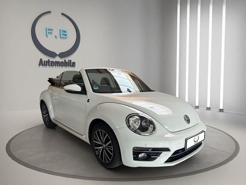 Weiß Gebraucht 2017 VW Beetle Sound Cabrio | 14.499 € (Guter Preis) - Bild 1/4
