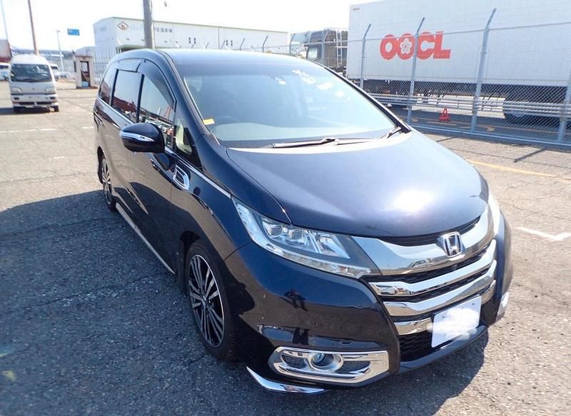 Gebraucht Honda Odyssey 175 PS (128 kW) 2015 Blau Van / Kleinbus