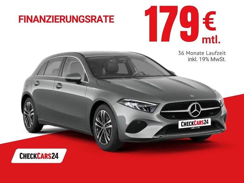 Grau Gebraucht 2024 Mercedes A180 Progressive Limousine | 33.289 € (Teuer) - Bild 1/4