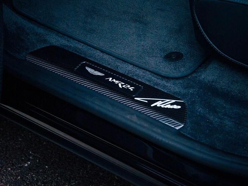 Gebraucht Aston Martin DBX 707 707 PS (519 kW) 2025 Schwarz SUV