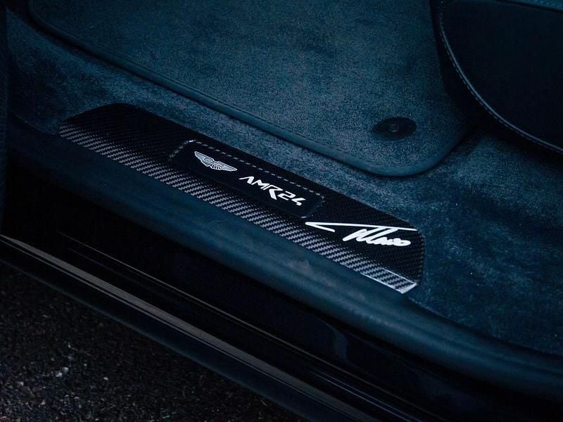 Gebraucht Aston Martin DBX 707 707 PS (519 kW) 2025 Schwarz SUV