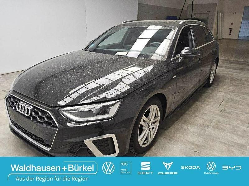 Gebraucht Audi A4 S-Line 204 PS (150 kW) 2023 Mythosschwarz (metallic) Kombi