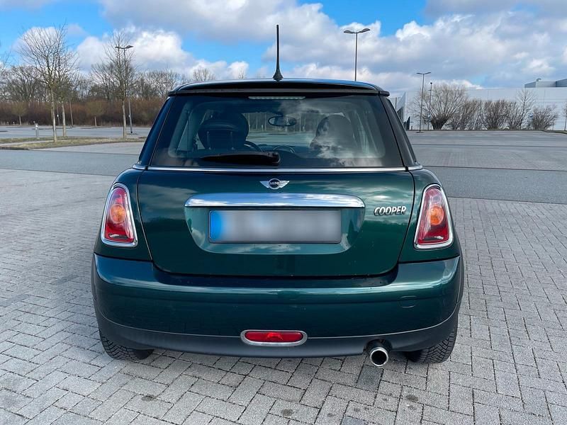Gebraucht Mini Cooper 120 PS (88 kW) 2009 Grün Kleinwagen